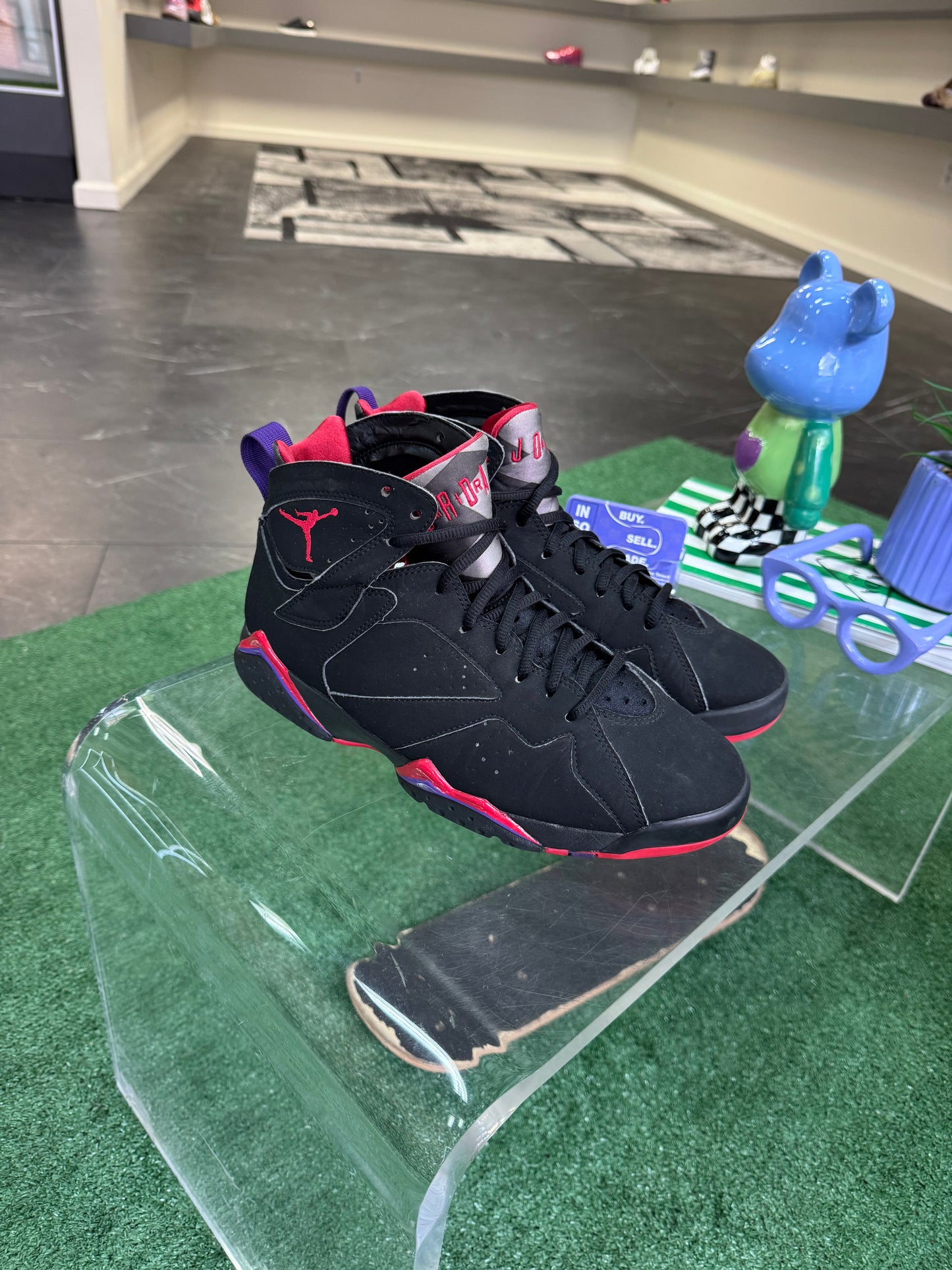 Jordan 7 “Raptor”